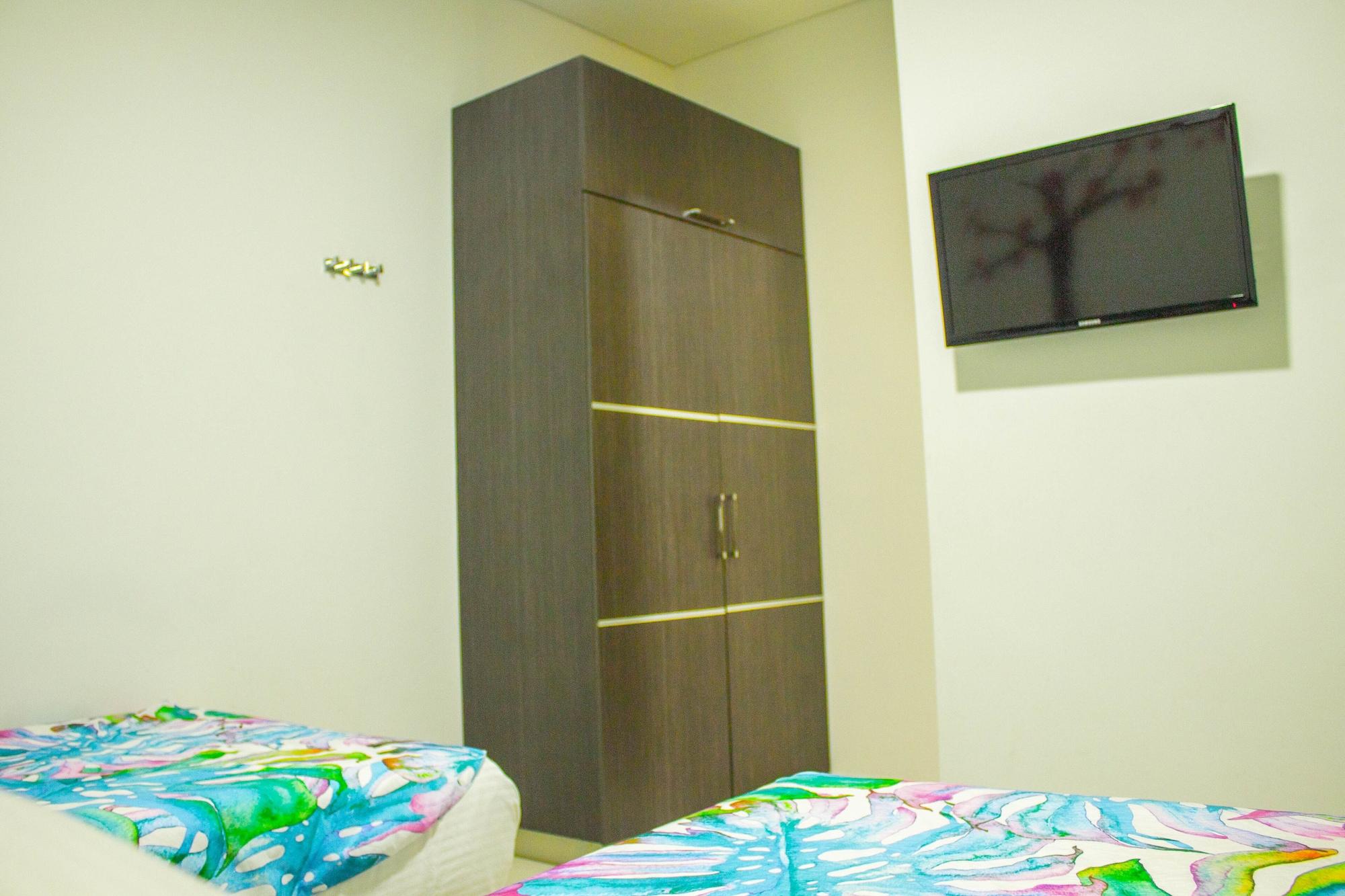 Hotel Bolivariana Plaza Μεντεγίν Εξωτερικό φωτογραφία