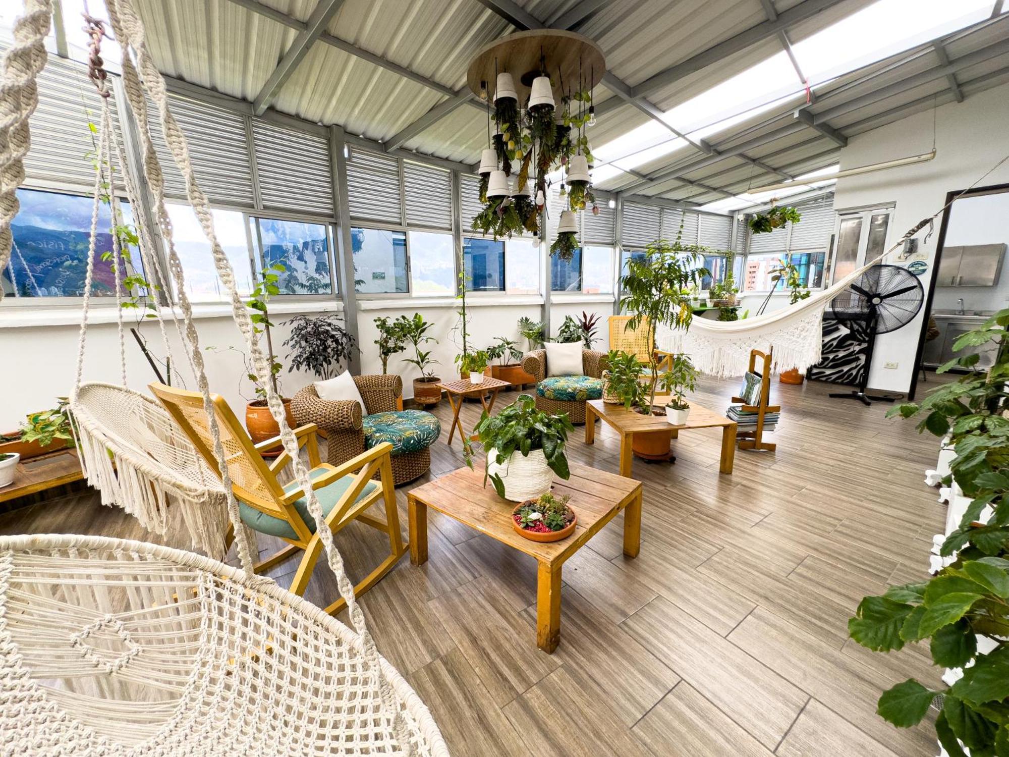 Hotel Bolivariana Plaza Μεντεγίν Εξωτερικό φωτογραφία