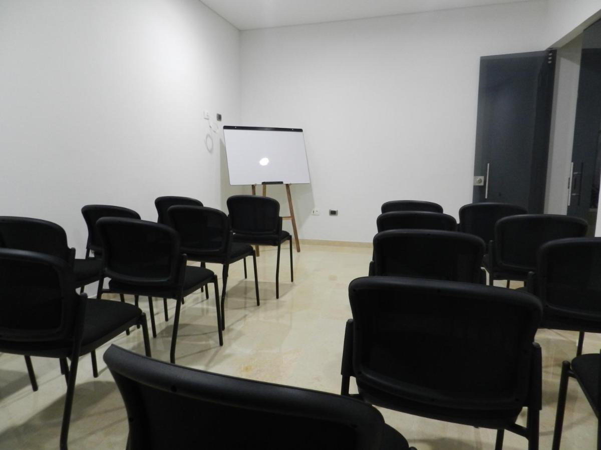 Hotel Bolivariana Plaza Μεντεγίν Εξωτερικό φωτογραφία
